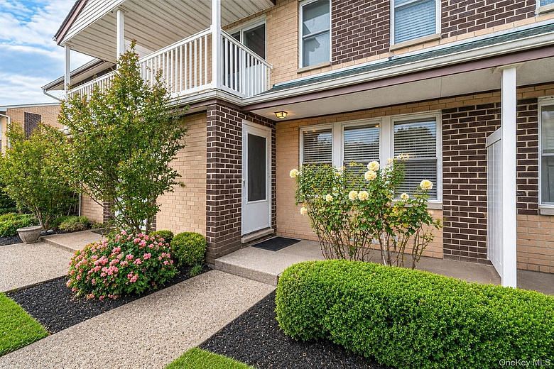 312 Artist Lake Drive #312