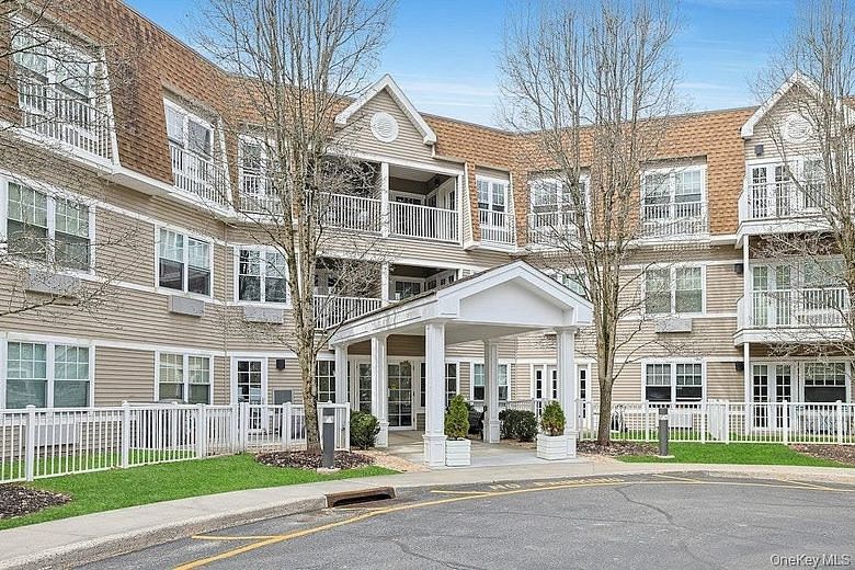 312 Sutton Drive #312