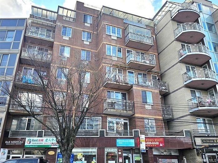3122 Union Street #6A