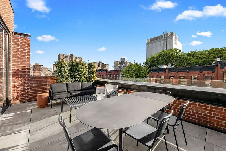 313 East 6th Street #PENTHOUSE