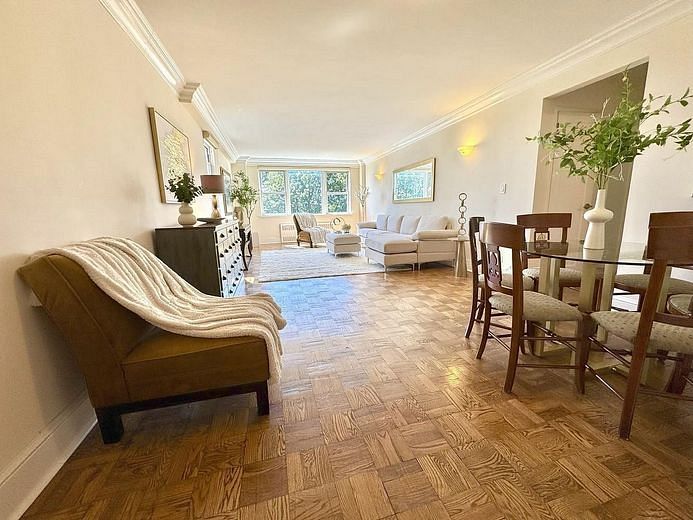 3135 Johnson avenue #10C