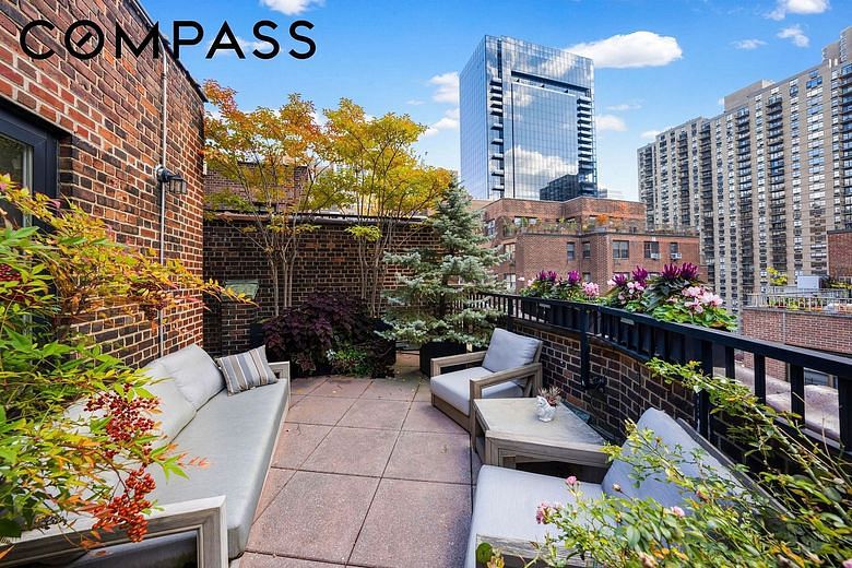 314 East 41st Street #PH2B