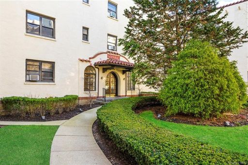 Image 1 of 21 for 314 Livingston Avenue #104E in Westchester, Mamaroneck, NY, 10543