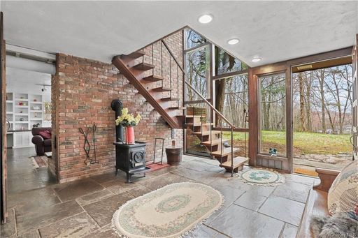 Image 1 of 32 for 314 Salem Road in Westchester, Pound Ridge, NY, 10576