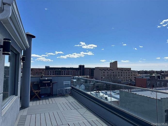 3141 29th Street #5B