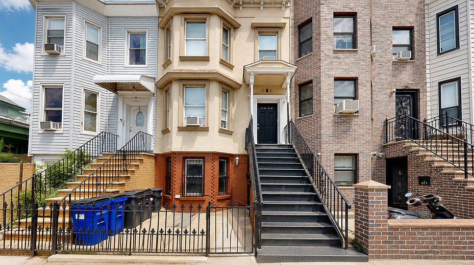 315 42nd Street