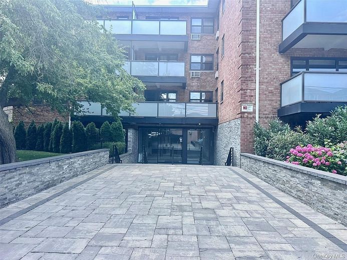 315 Atlantic Avenue #1A