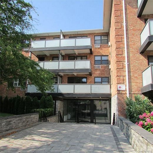315 Atlantic Avenue #2A