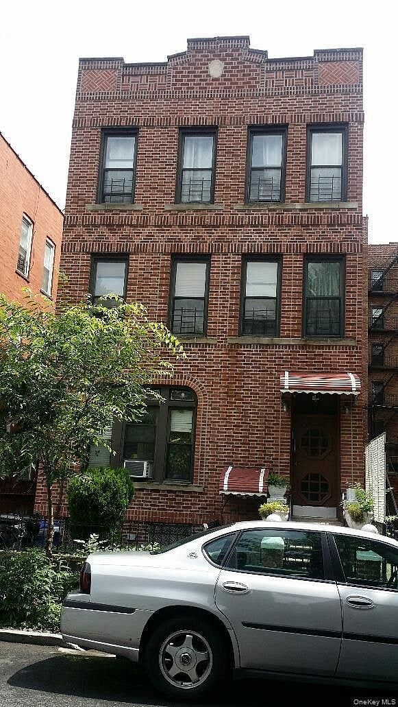 315 E 94th Street