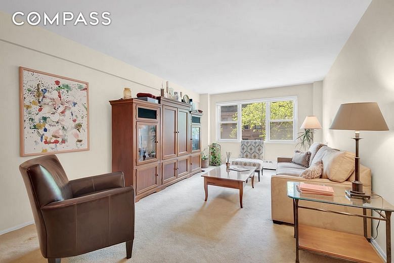 315 East 69th Street #4E