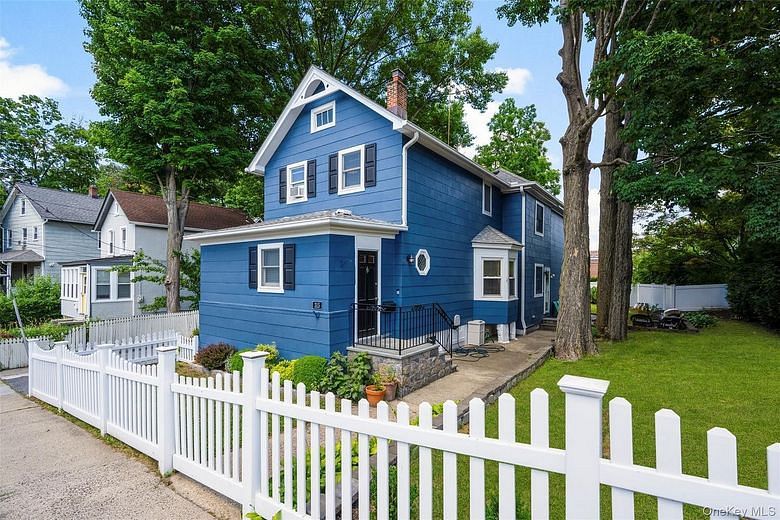 315 Maple Avenue