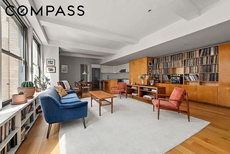 315 West 36th Street #14A