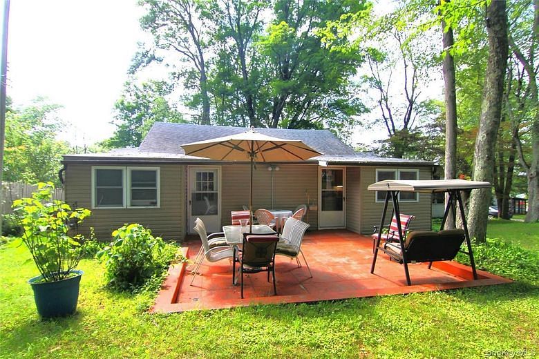 3155 Lexington Avenue #18AB