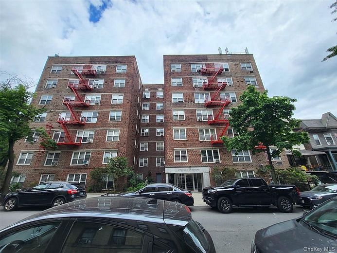3176 Decatur Avenue #L1