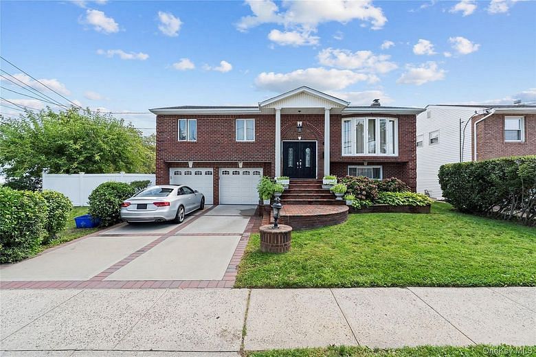 3185 Schreiber Place
