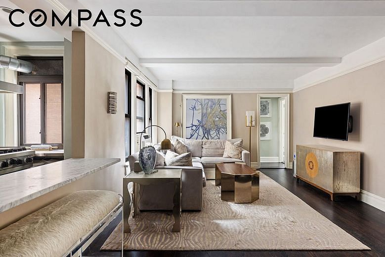 319 East 50th Street #7KL