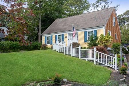 Image 1 of 32 for 14 Benjamin Street in Long Island, Wading River, NY, 11792