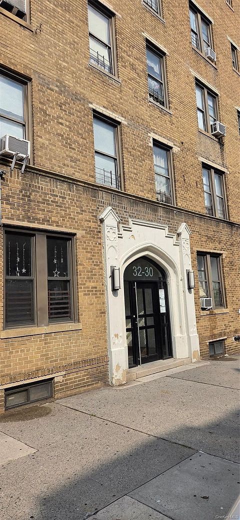 32-30 93 Street #C8