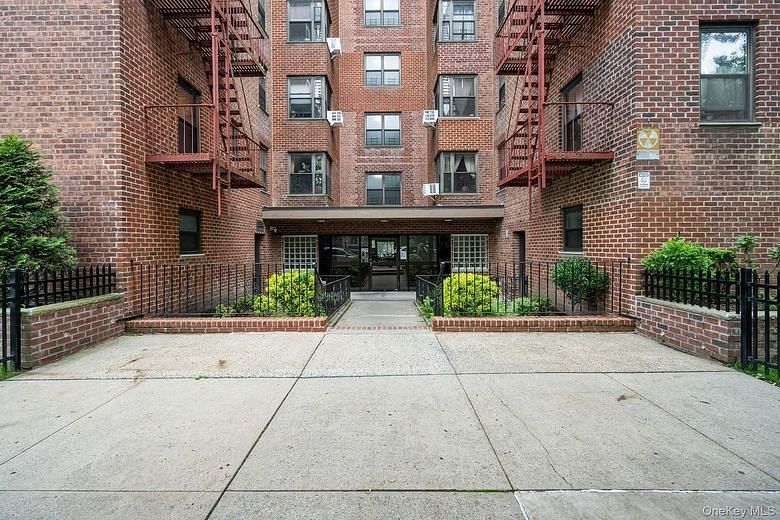 32-40 89 Street #C409