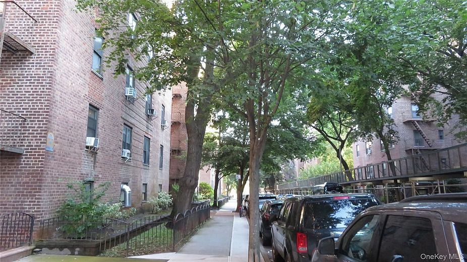 32-40 91 Street #309