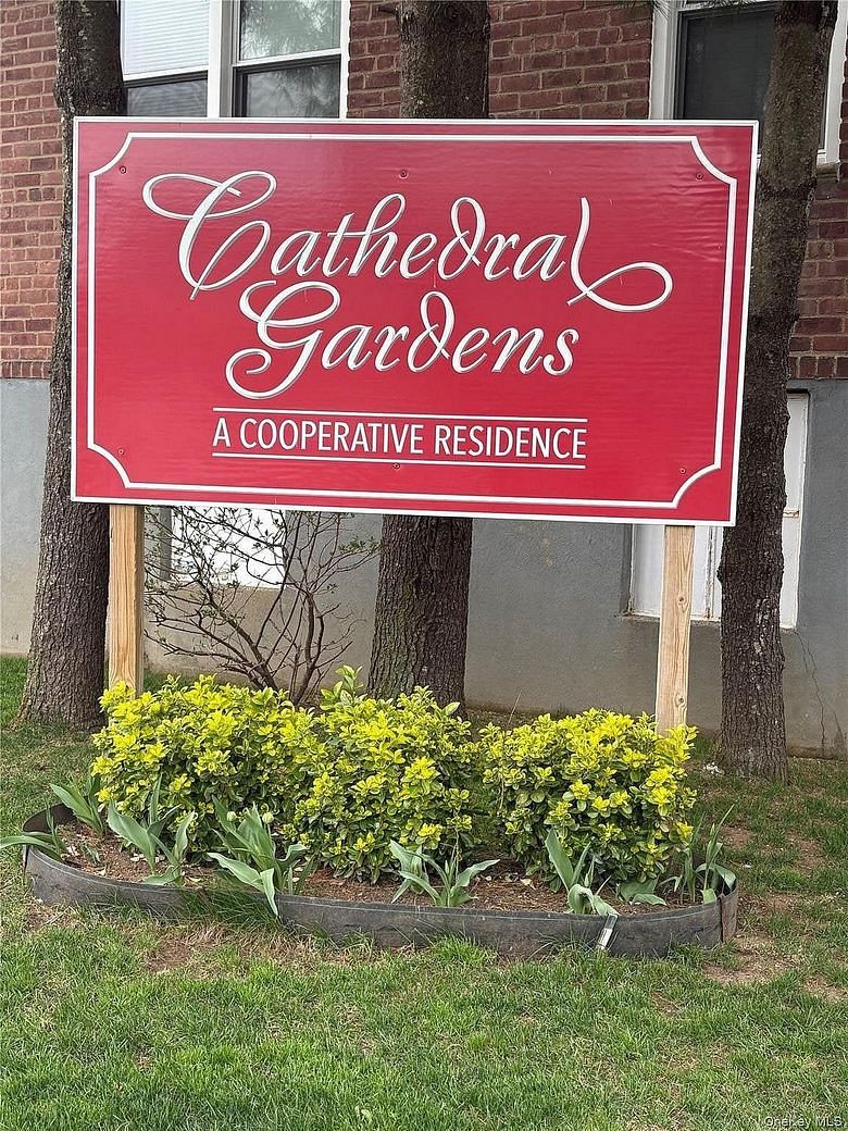 32 Cathedral Avenue #6B