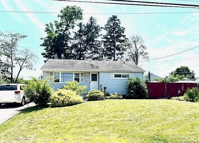32 Cypress Street