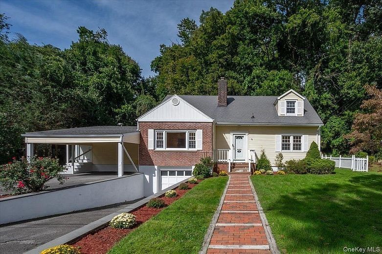 32 Dogwood Drive