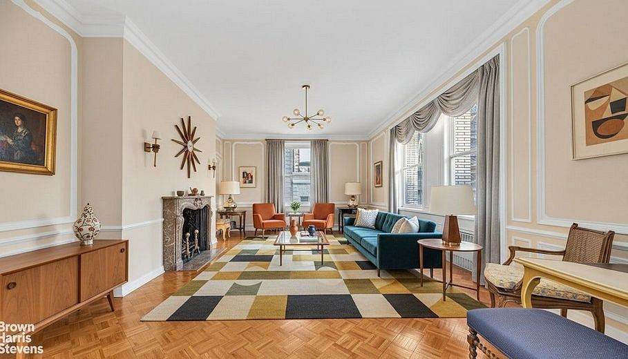 32 East 64th Street #5E