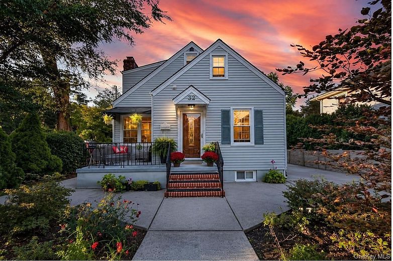 32 Franklin Avenue
