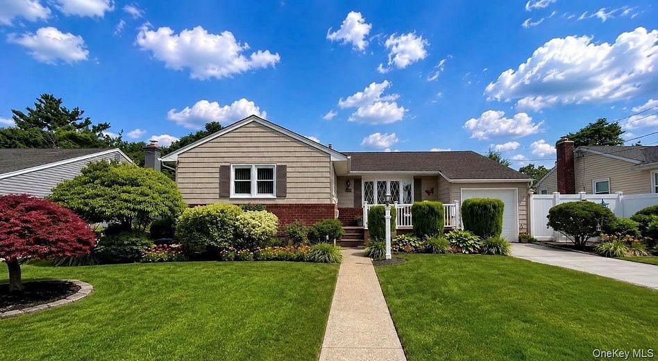32 Taylor Drive