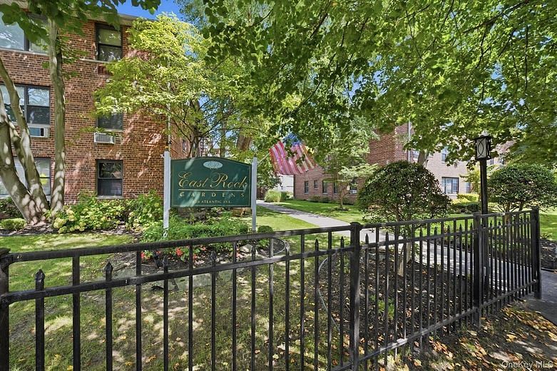 320 Atlantic Avenue #C1