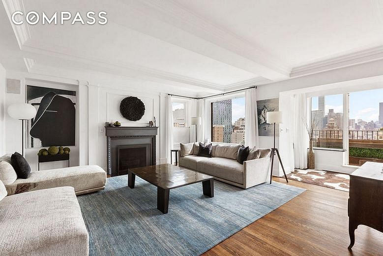 320 East 72nd Street #PHB