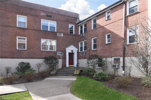 Image 1 of 15 for 320 Palmer Terrace #2C in Westchester, Mamaroneck, NY, 10543
