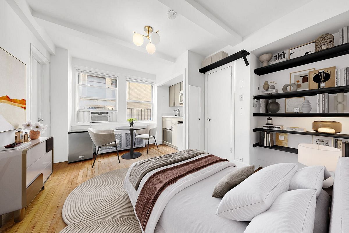 Image 1 of 6 for 321 East 43rd Street #607 in Manhattan, New York, NY, 10017