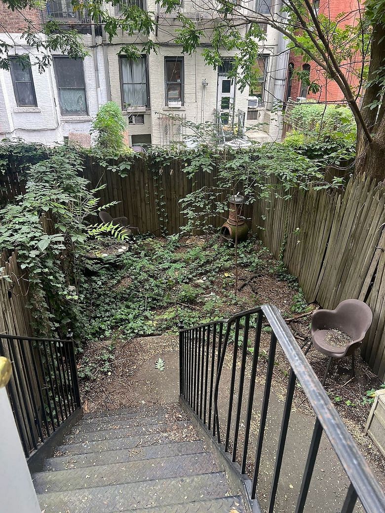 321 East 89th Street #1A