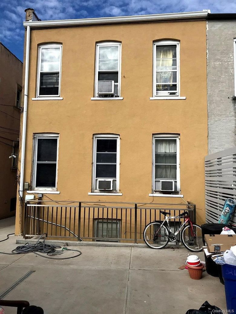 3213 86th Street