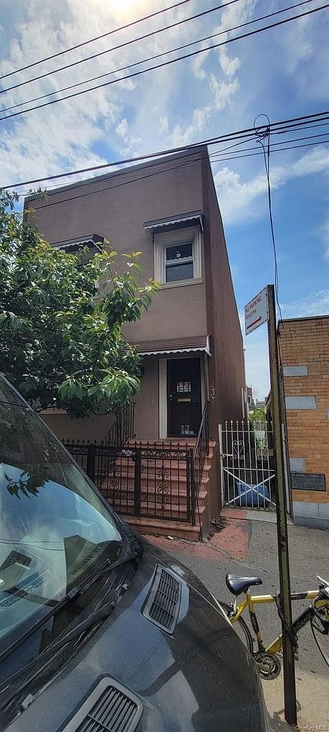 3216 99th Street