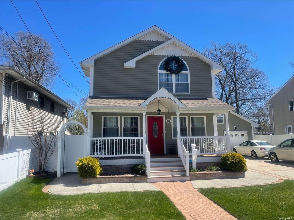 Image 1 of 2 for 322 Lafayette Street in Long Island, Copiague, NY, 11726