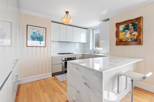 Image 1 of 9 for 322 West 57th Street #33U in Manhattan, New York, NY, 10019