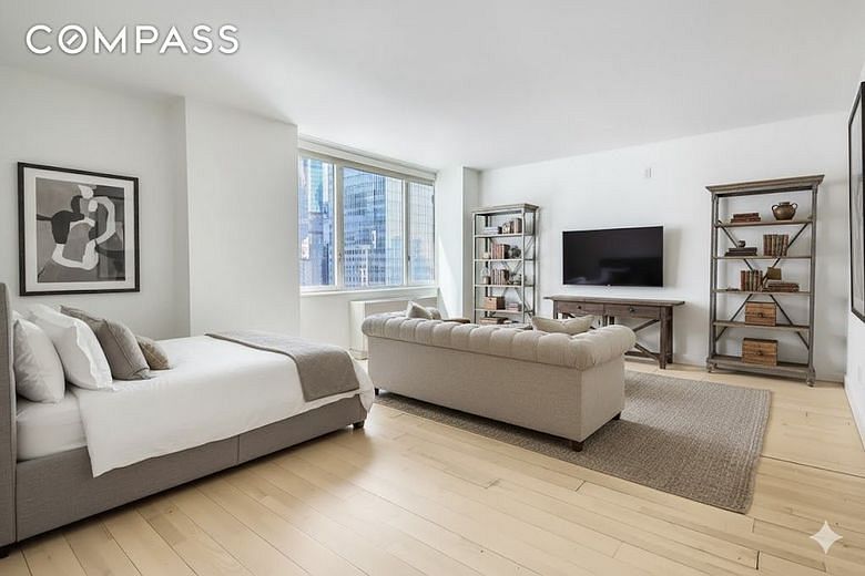 322 West 57th Street #38Q