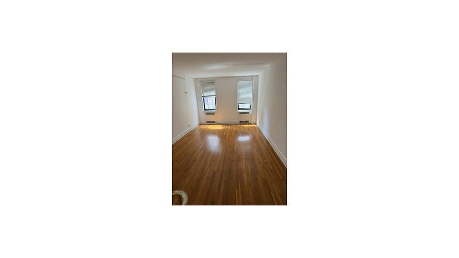 3220 Avenue H #4H