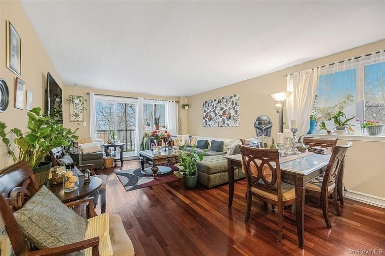 3220 Fairfield Avenue #5A