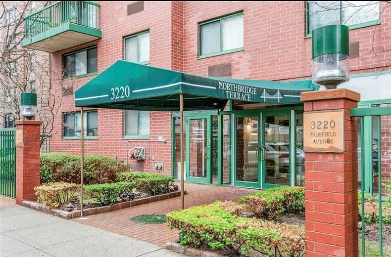 3220 Fairfield Avenue #6D