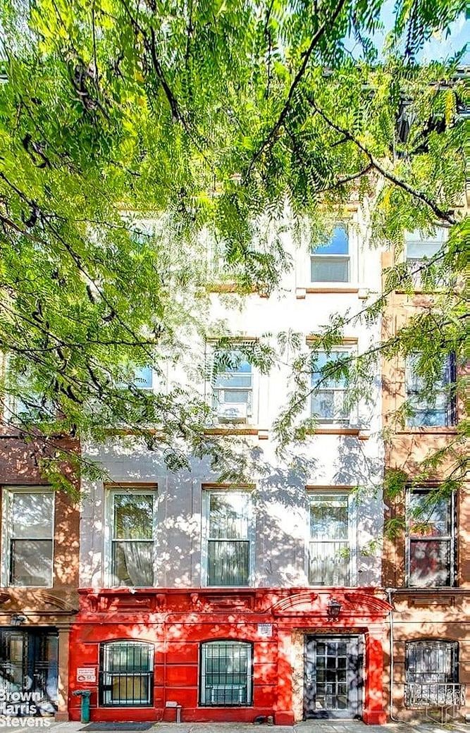 323 East 116th Street