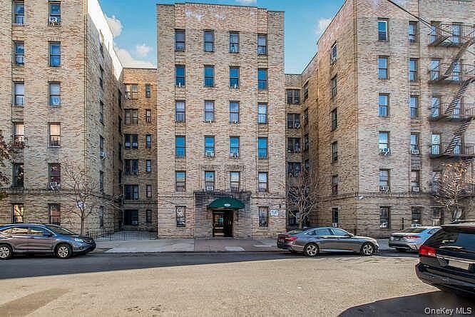 3230 Cruger Avenue #7 Units