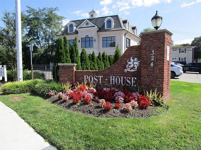 324 Post Avenue #11-I