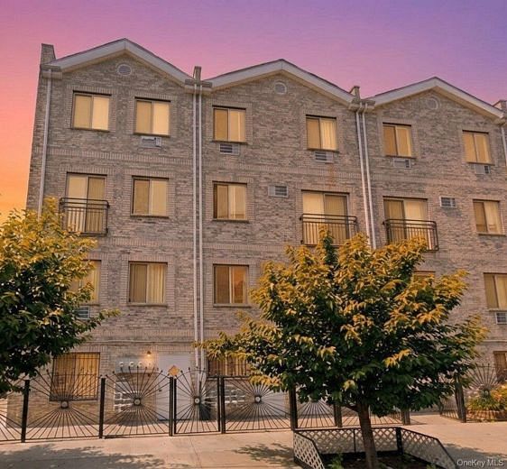 3241 Parkside Place #2B