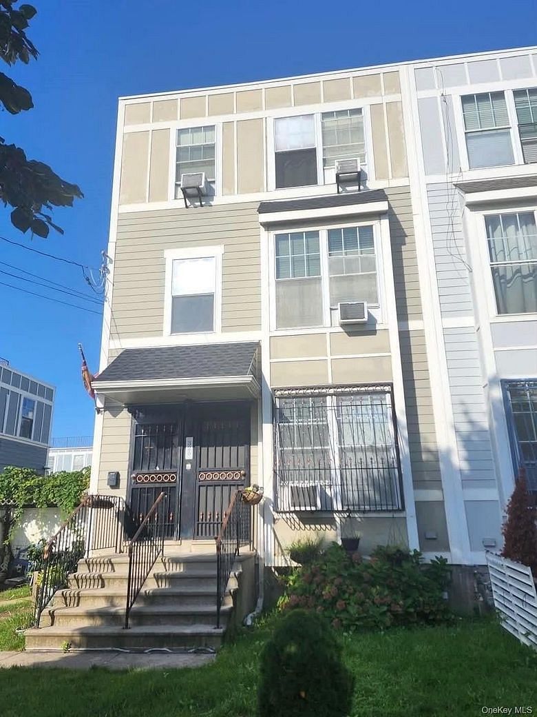 325 Beach 42nd Street