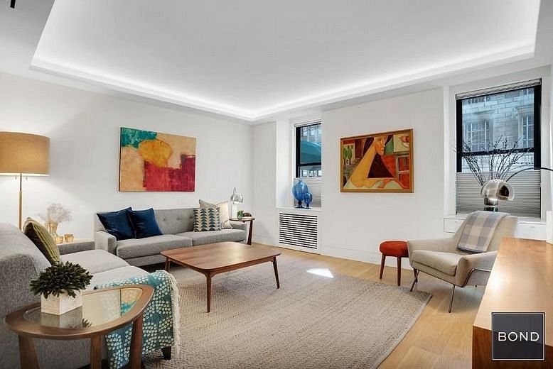 325 East 57th Street #1A