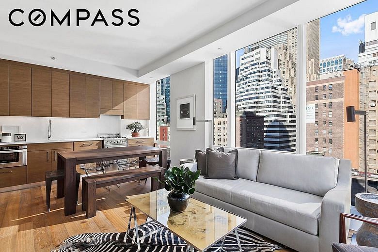 325 Lexington Avenue #10D